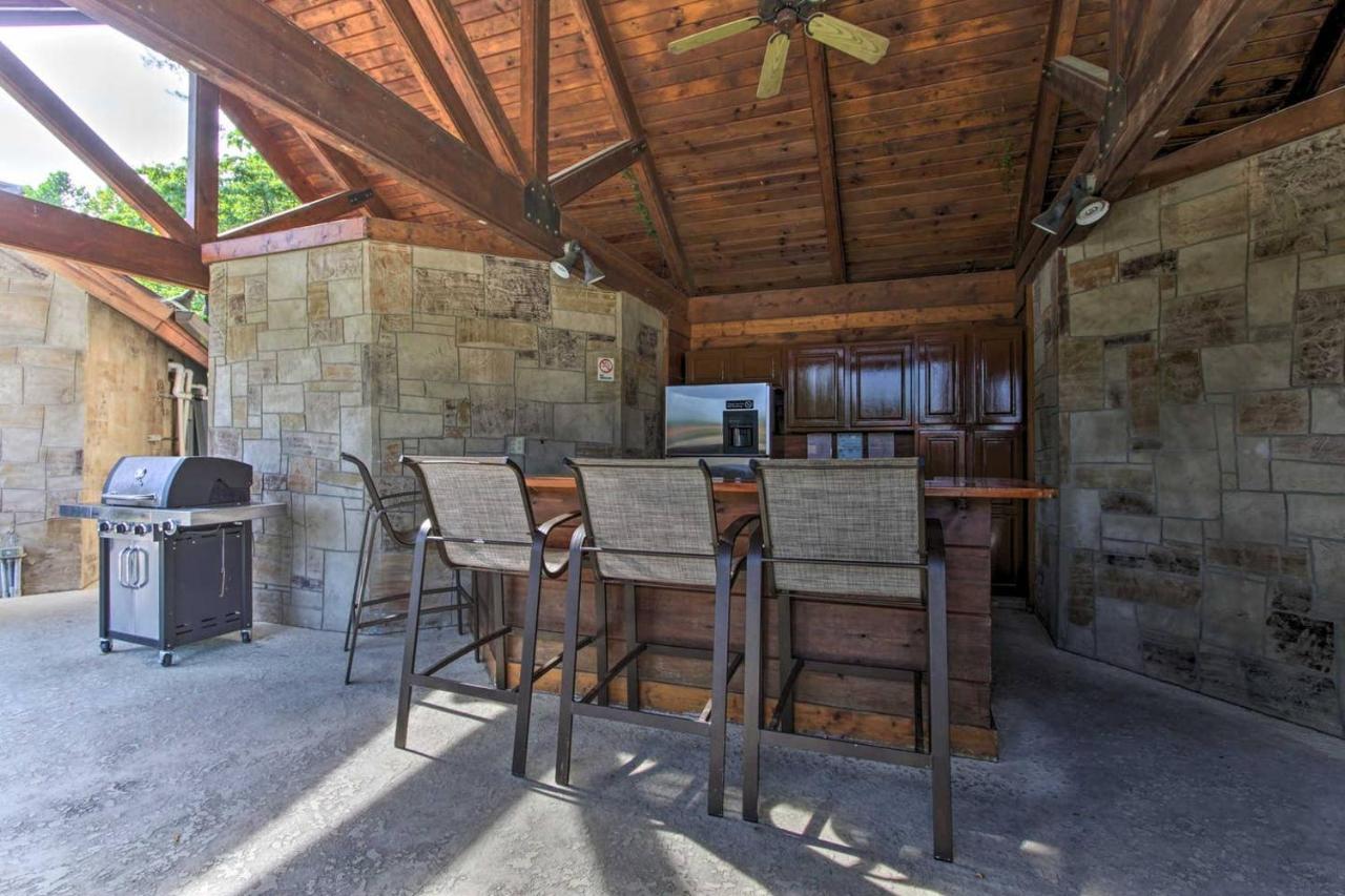 Great Wolf Cabin In Pigeon Forge! Villa ภายนอก รูปภาพ