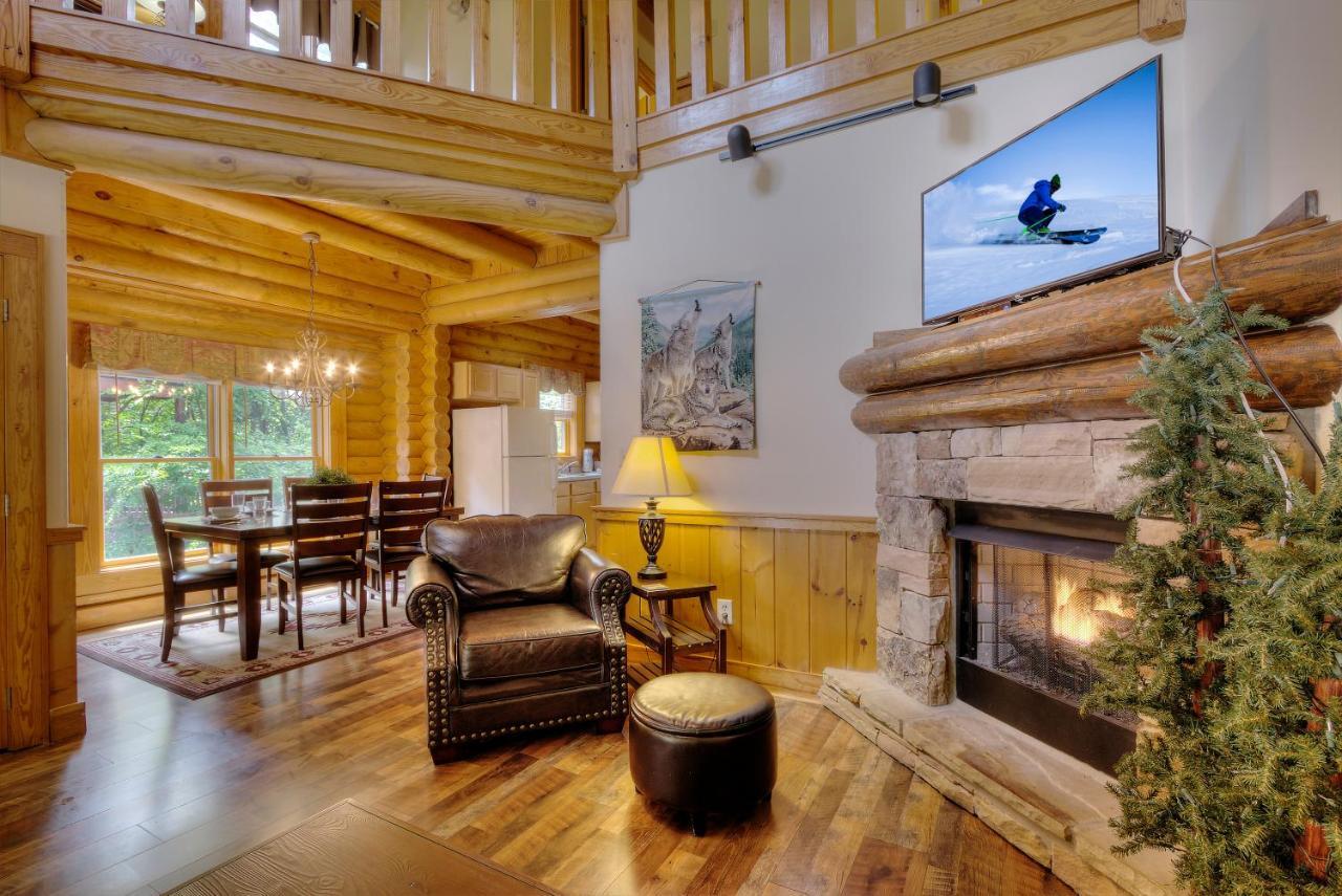 Great Wolf Cabin In Pigeon Forge! Villa ภายนอก รูปภาพ